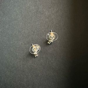 Express short ear crawler stud earrings